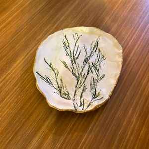 Handcrafted ceramic jewelry dish